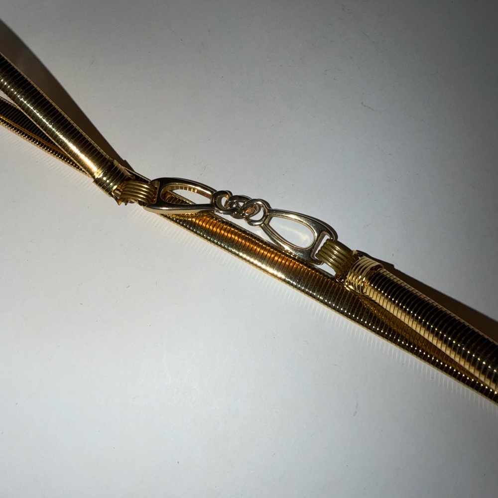 Vtg Gold-Tone Stretch Snake Belt